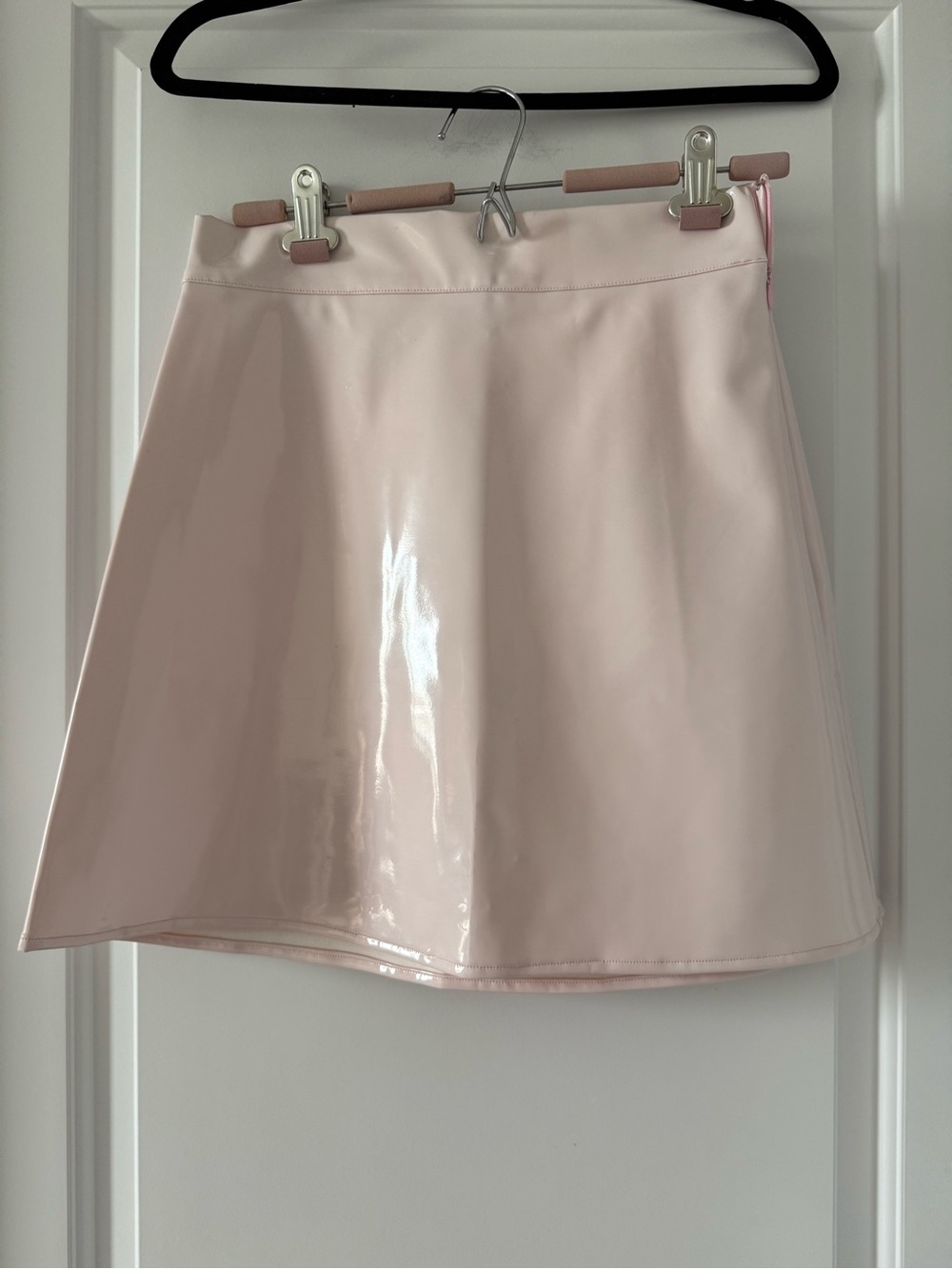 By Egreis Tessie Patent A-Line Mini Skirt in Pale Pink